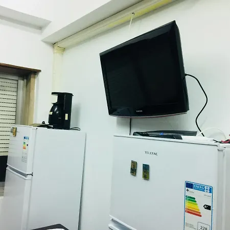 Reikilisbon Lovers Bed & Breakfast