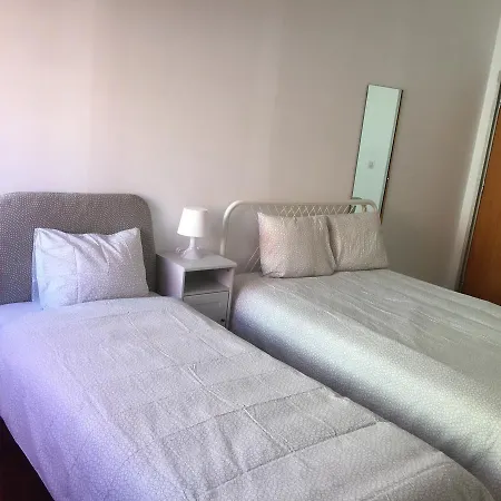 Reikilisbon Lovers Oda ve Kahvaltı