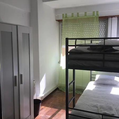 Bed & Breakfast Reikilisbon Lovers